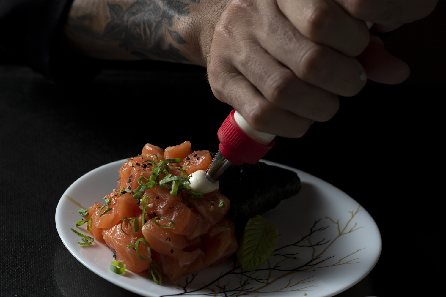 Temaki Filadélfia salmão e cebolinha